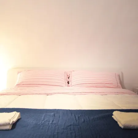 Manzoni 10 * Bari