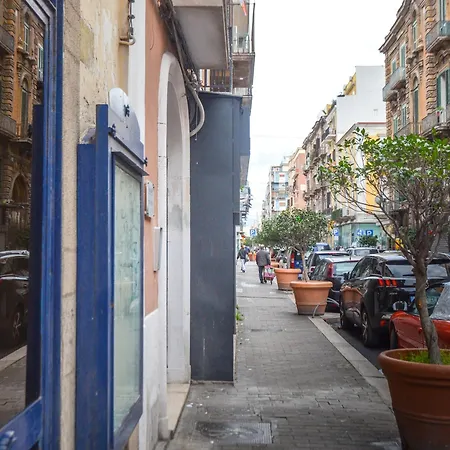 Apartament Manzoni 10 *