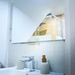 Manzoni 10 * Bari