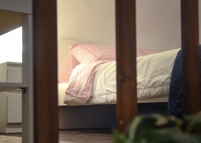 Manzoni 10 Appartamento *